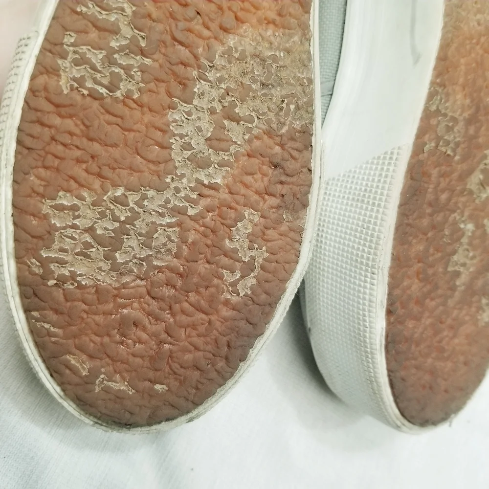 Superga has mark
